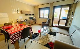 Stephane Residence 2